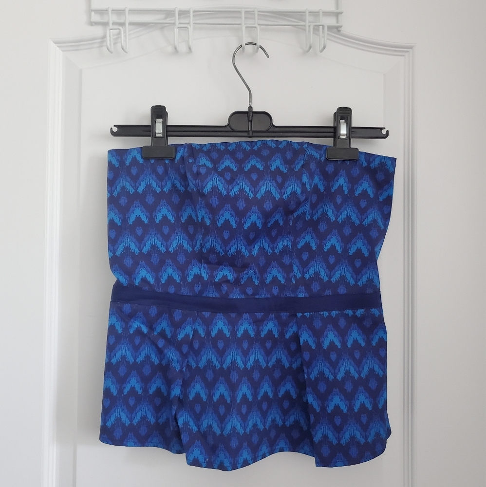 EUC Smart Set Strapless Peplum Top.